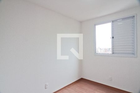 Quarto 1 de apartamento para alugar com 2 quartos, 45m² em Jardim Íris, São Paulo