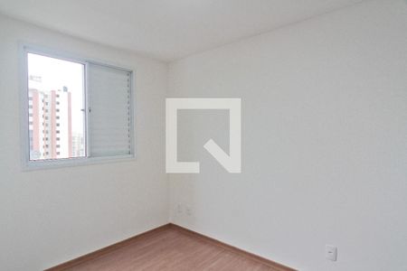 Quarto 2 de apartamento para alugar com 2 quartos, 45m² em Jardim Íris, São Paulo