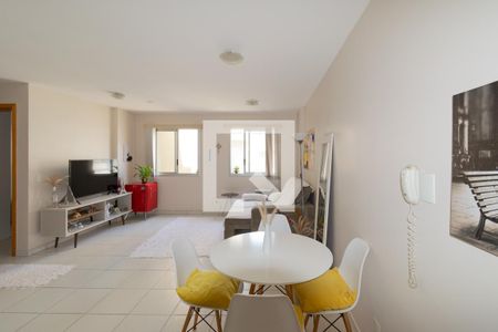 Sala de apartamento para alugar com 1 quarto, 48m² em Guará Ii, Brasília