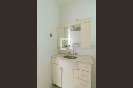 Apartamento à venda com 75m², 2 quartos e sem vaga Apartamento à venda com 75m², 2 quartos e sem vagaBanheiro