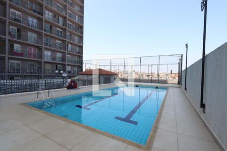 Apartamento à venda com 35m², 1 quarto e sem vagaÁrea comum - Piscina