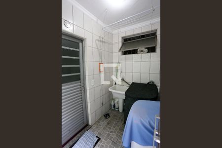 Casa à venda com 120m², 3 quartos e 2 vagasÁrea de Serviço