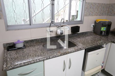 Casa à venda com 120m², 3 quartos e 2 vagasCozinha