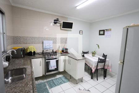 Casa à venda com 120m², 3 quartos e 2 vagasCozinha