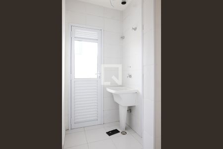 Apartamento à venda com 104m², 2 quartos e 2 vagas Apartamento à venda com 104m², 2 quartos e 2 vagasLavanderia