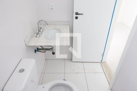 Apartamento à venda com 104m², 2 quartos e 2 vagas Apartamento à venda com 104m², 2 quartos e 2 vagasBanheiro da Suite