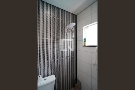 Casa de condomínio para alugar com 300m², 3 quartos e 4 vagasBanheiro