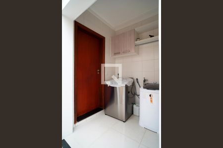 Casa de condomínio para alugar com 300m², 3 quartos e 4 vagasÁrea de Serviço