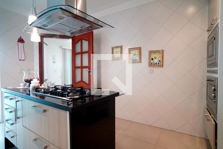 Casa de condomínio para alugar com 300m², 3 quartos e 4 vagasCozinha