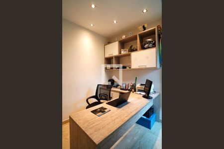 Escritório de casa de condomínio para alugar com 3 quartos, 300m² em Jardim Ibiti do Paco, Sorocaba