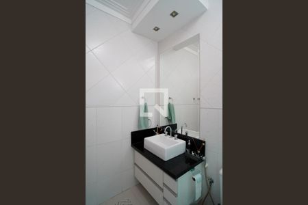 Casa de condomínio para alugar com 300m², 3 quartos e 4 vagasBanheiro da Suíte 1