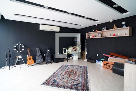 Casa de condomínio para alugar com 300m², 3 quartos e 4 vagasÁrea Externa