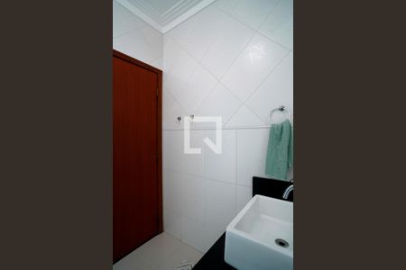 Casa de condomínio para alugar com 300m², 3 quartos e 4 vagasBanheiro da Suíte 1