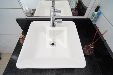 Casa de condomínio para alugar com 300m², 3 quartos e 4 vagasBanheiro