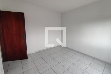 Casa à venda com 280m², 4 quartos e 3 vagas Casa à venda com 280m², 4 quartos e 3 vagasQuarto 1