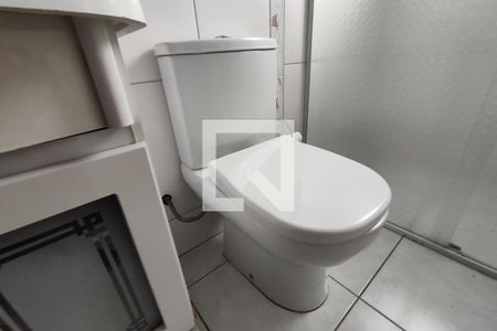 Casa à venda com 280m², 4 quartos e 3 vagas Casa à venda com 280m², 4 quartos e 3 vagasLavabo