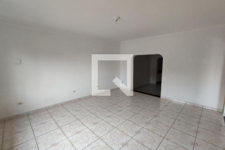 Casa à venda com 280m², 4 quartos e 3 vagas Casa à venda com 280m², 4 quartos e 3 vagasSala 2