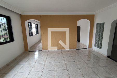 Sala de casa à venda com 4 quartos, 280m² em Jardim Brasília (zona Leste), São Paulo