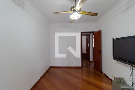 Apartamento para alugar com 160m², 4 quartos e 2 vagasQuarto 01
