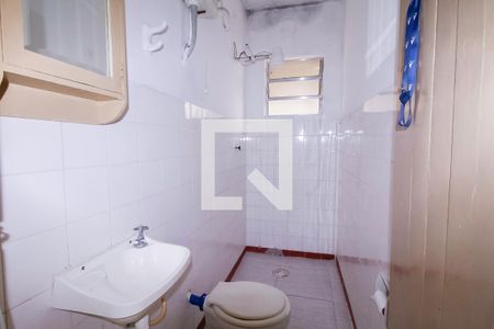Banheiro de casa à venda com 1 quarto, 38m² em Jardim Colorado, São Paulo
