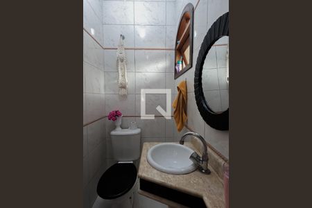 Casa para alugar com 220m², 3 quartos e 2 vagasLavabo