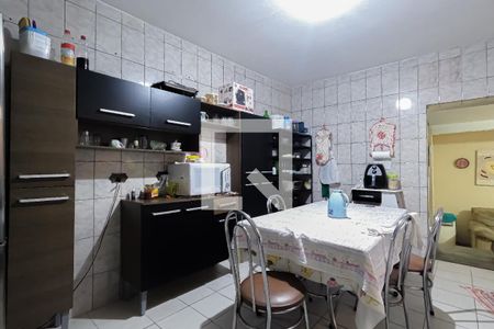 Casa para alugar com 220m², 3 quartos e 2 vagasCozinha - Casa 2