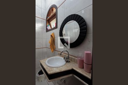 Casa para alugar com 220m², 3 quartos e 2 vagasLavabo