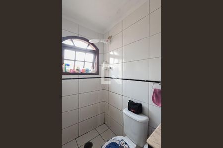 Casa para alugar com 220m², 3 quartos e 2 vagasBanheiro da Suíte