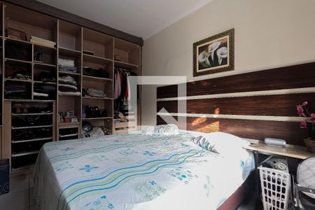 Casa para alugar com 220m², 3 quartos e 2 vagasSuíte