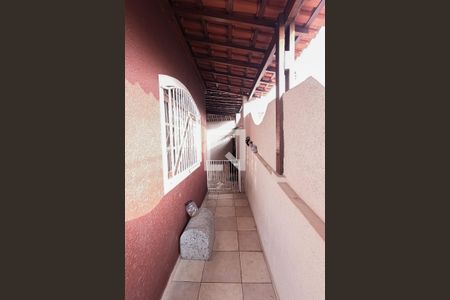 Varanda de casa para alugar com 3 quartos, 220m² em Vila Rosália, Guarulhos