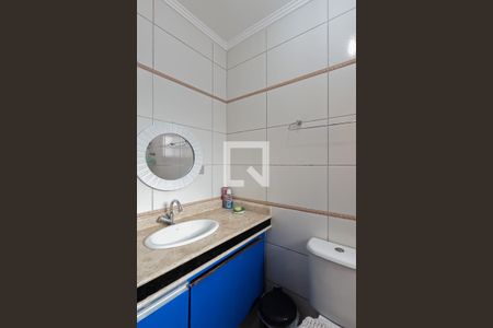 Casa para alugar com 220m², 3 quartos e 2 vagasBanheiro