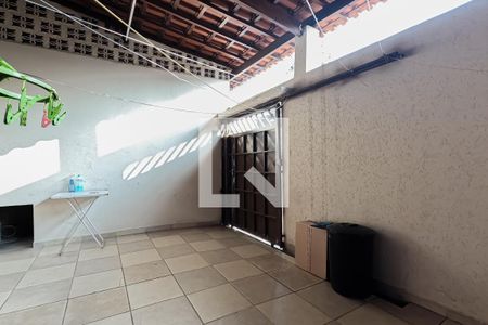 Casa para alugar com 220m², 3 quartos e 2 vagasÁrea de Serviço