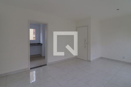 Sala de apartamento à venda com 4 quartos, 84m² em Sagrada Família, Belo Horizonte