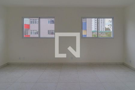 Sala de apartamento à venda com 4 quartos, 84m² em Sagrada Família, Belo Horizonte