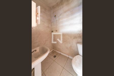 Casa à venda com 194m², 1 quarto e 1 vaga Casa à venda com 194m², 1 quarto e 1 vagaBanheiro da Cobertura