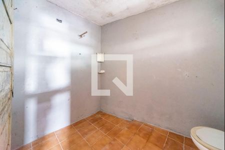 Casa à venda com 194m², 1 quarto e 1 vaga Casa à venda com 194m², 1 quarto e 1 vagaBanheiro da Garagem