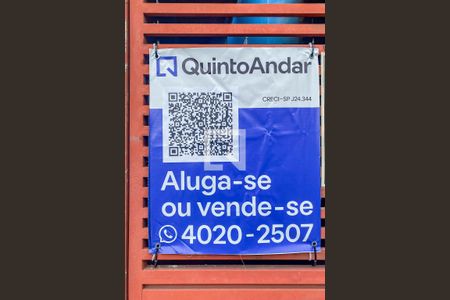 Casa à venda com 194m², 1 quarto e 1 vaga Casa à venda com 194m², 1 quarto e 1 vagaPlaca Instalada na Fachada