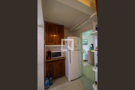 Casa à venda com 330m², 4 quartos e 4 vagas Casa à venda com 330m², 4 quartos e 4 vagasCozinha