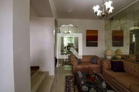 Sala 1 de casa à venda com 4 quartos, 330m² em Jardim Leonor, São Paulo