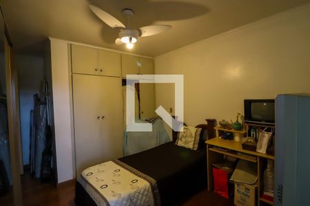 Casa à venda com 330m², 4 quartos e 4 vagas Casa à venda com 330m², 4 quartos e 4 vagasQuarto 2