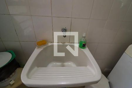 Casa à venda com 330m², 4 quartos e 4 vagas Casa à venda com 330m², 4 quartos e 4 vagasÁrea de Serviço