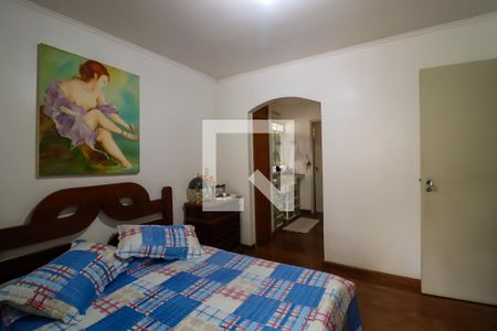 Casa à venda com 330m², 4 quartos e 4 vagas Casa à venda com 330m², 4 quartos e 4 vagasSuíte 1