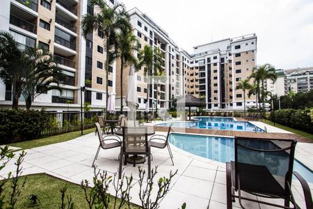 Apartamento à venda com 173m², 3 quartos e 3 vagasÁrea comum - Piscina