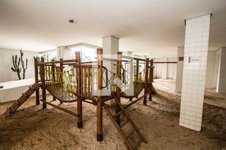 Apartamento à venda com 173m², 3 quartos e 3 vagasÁrea Comum - Playground