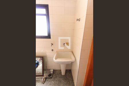 Apartamento para alugar com 124m², 3 quartos e 2 vagasÁrea de Serviço