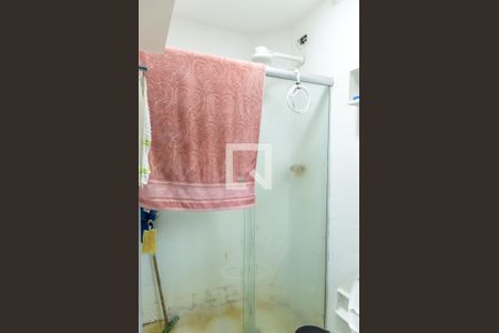 Banheiro de apartamento para alugar com 1 quarto, 33m² em Santa Terezinha, São Bernardo do Campo