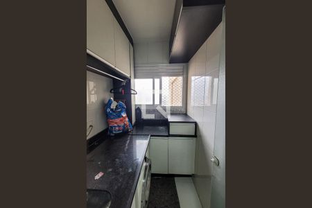 Apartamento à venda com 68m², 2 quartos e 1 vagaÁrea de Serviço