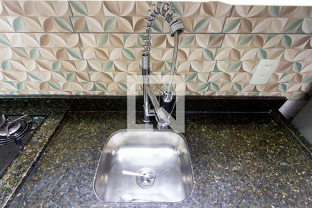 Apartamento para alugar com 68m², 3 quartos e 1 vagaDetalhe - Cozinha