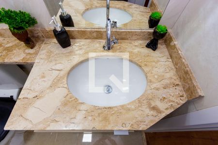 Apartamento para alugar com 68m², 3 quartos e 1 vagaDetalhe - Banheiro Suíte