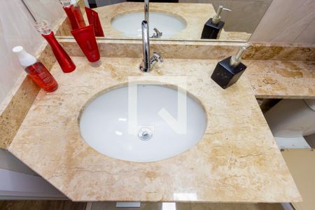 Apartamento para alugar com 68m², 3 quartos e 1 vagaDetalhe - Banheiro Social